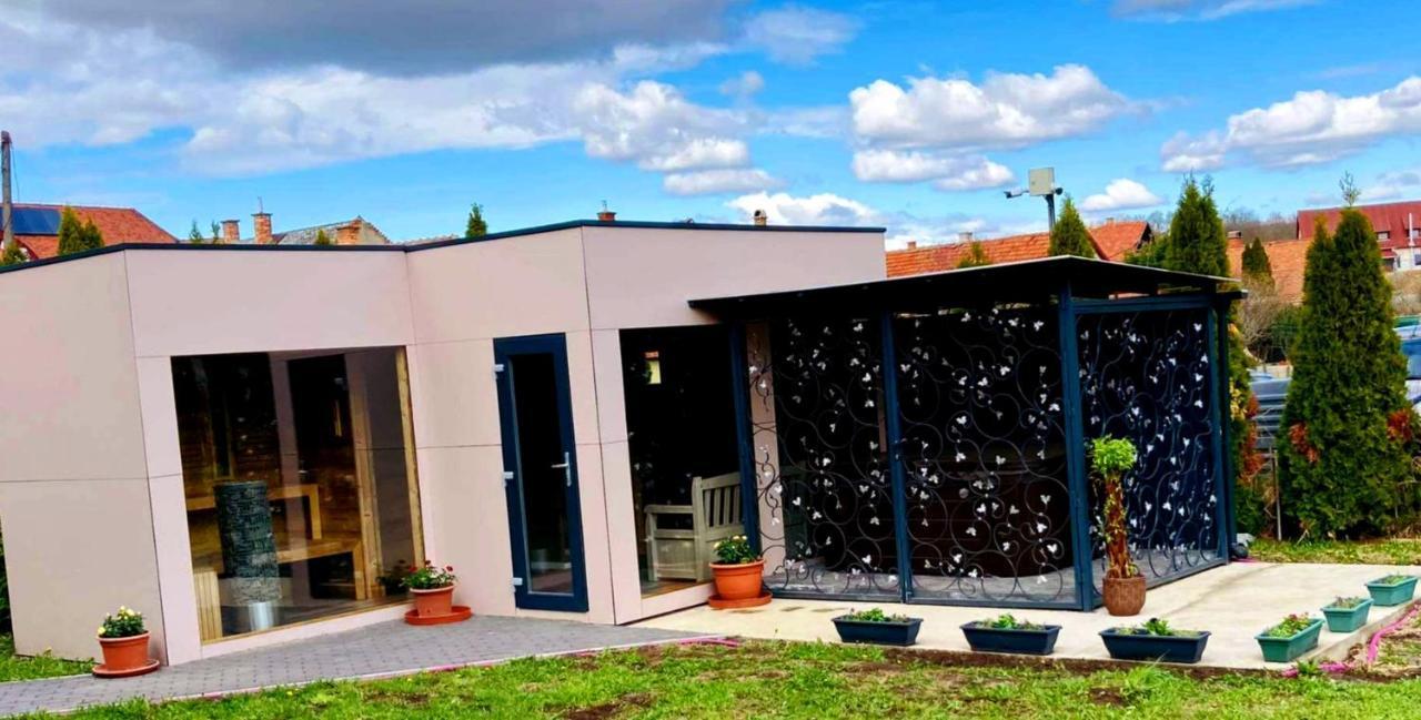 Sweet Life Wellness Apartments Egerszalók Eksteriør billede