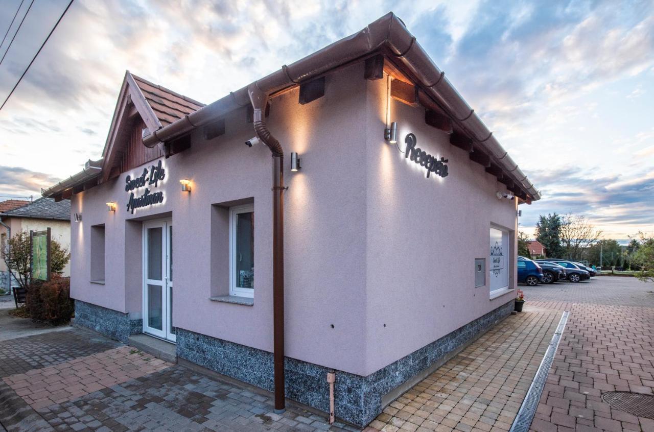 Sweet Life Wellness Apartments Egerszalók Eksteriør billede